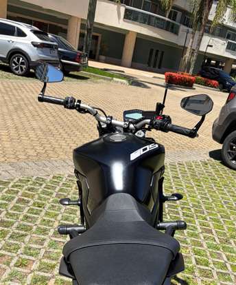 YAMAHA-MT-09-2022