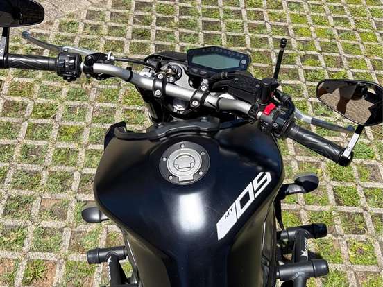 YAMAHA-MT-09 YAMAHA-MT-09-2022