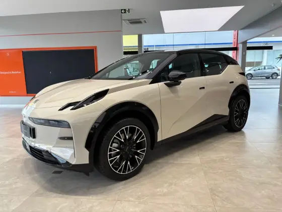 ZEEKR X 66 KW ELÉTRICO FLAGSHIP AWD