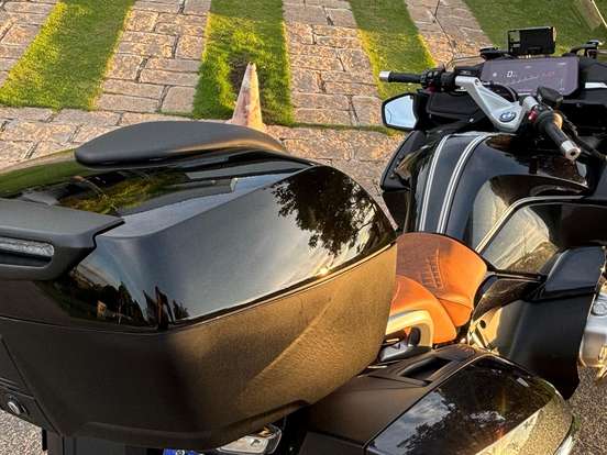 BMW-R 1250 RT BMW-R 1250 RT-2023