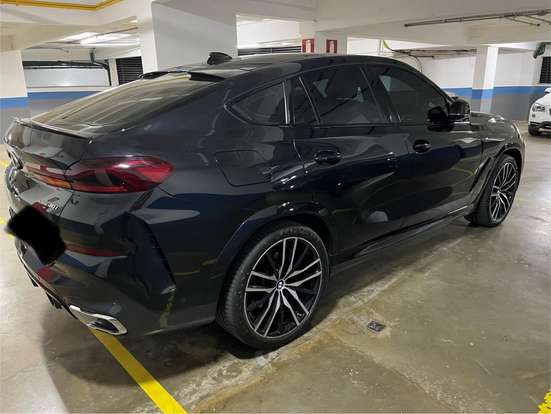 BMW-X6-2023