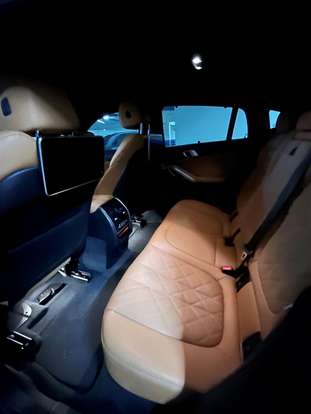 BMW-X6-2023