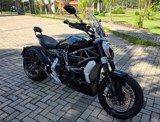 DUCATI XDIAVEL S 