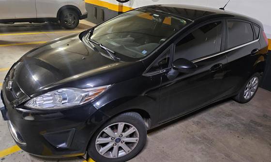FORD FIESTA 1.6 SE HATCH 16V FLEX 4P MANUAL
