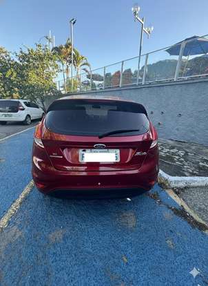 FORD-FIESTA-2014