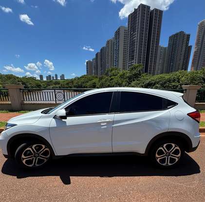 HONDA-HR-V-2017