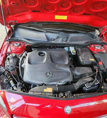 MERCEDES-BENZ-A 200-2015
