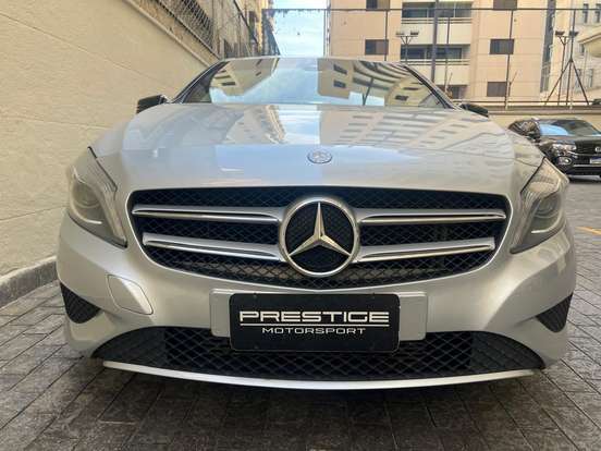 MERCEDES-BENZ-A 200-2014