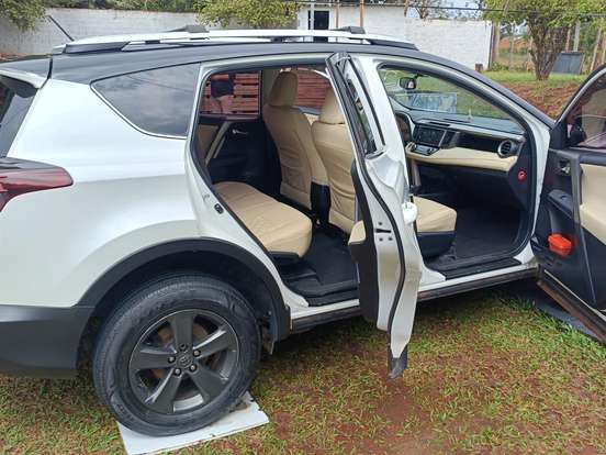TOYOTA-RAV4-2.0 4X4 16V GASOLINA 4P AUTOMÁTICO TOYOTA-RAV4-2014