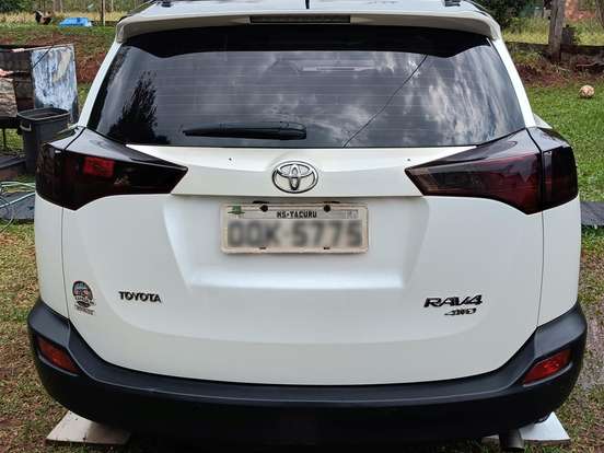 TOYOTA-RAV4-2.0 4X4 16V GASOLINA 4P AUTOMÁTICO TOYOTA-RAV4-2014