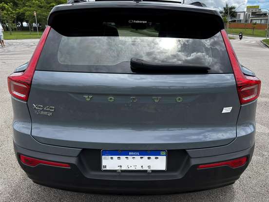 VOLVO-XC40-P8 RECHARGE ELECTRIC BEV PURE AWD VOLVO-XC40-2021