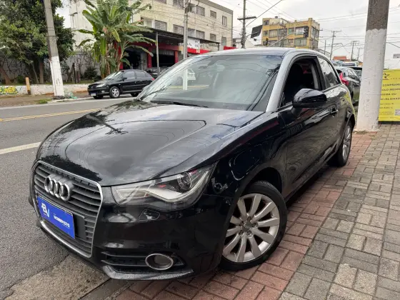 AUDI A1 1.4 TFSI ATTRACTION 16V 122CV GASOLINA 2P AUTOMÁTICO