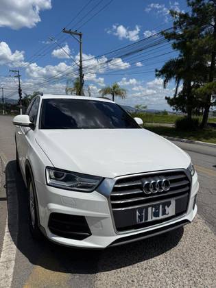 AUDI Q3 1.4 TFSI AMBITION GASOLINA 4P S TRONIC