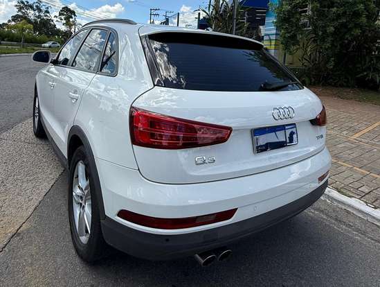 AUDI-Q3-2016