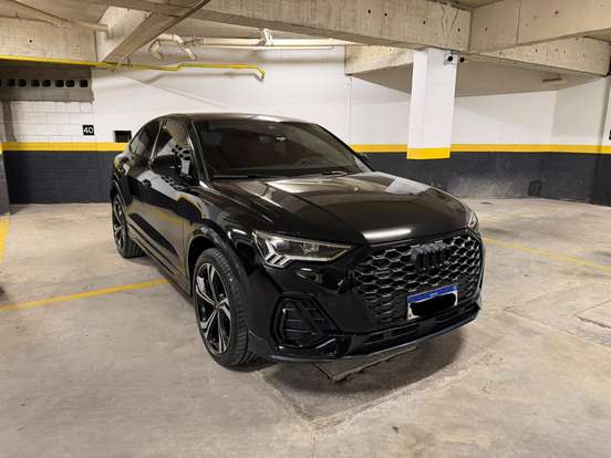 AUDI-Q3-2024