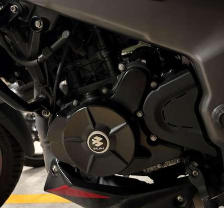 BAJAJ-DOMINAR 200-2025