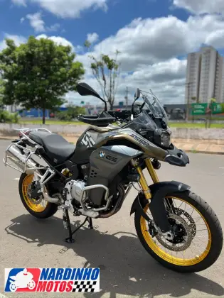 BMW F 850 GS ADVENTURE BMW F 850 GS ADVENTURE
