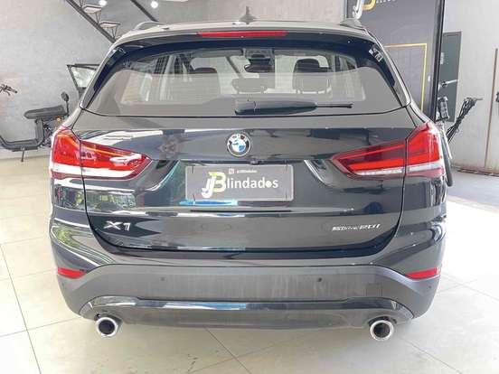 BMW-X1-2.0 16V TURBO ACTIVEFLEX SDRIVE20I 4P AUTOMÁTICO BMW-X1-2021
