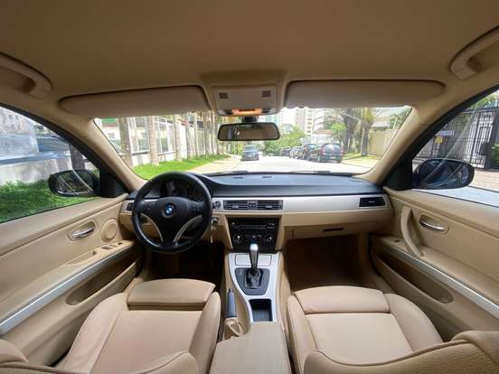 BMW-320i-2.0 16V GASOLINA 4P AUTOMÁTICO BMW-320i-2011