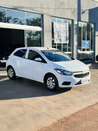 CHEVROLET ONIX 1.0 MPFI LT 8V FLEX 4P MANUAL