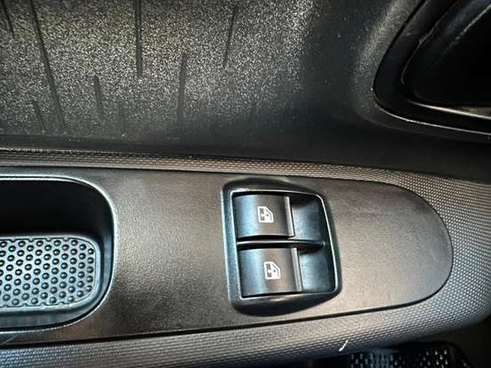 FIAT-MOBI-1.0 EVO FLEX LIKE. MANUAL FIAT-MOBI-2024