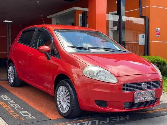 FIAT PUNTO 1.4 8V FLEX 4P MANUAL FIAT PUNTO 1.4 8V FLEX 4P MANUAL