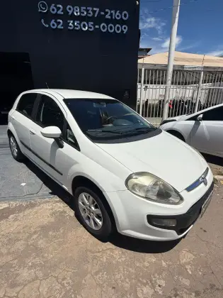 FIAT PUNTO 1.4 ATTRACTIVE 8V FLEX 4P MANUAL