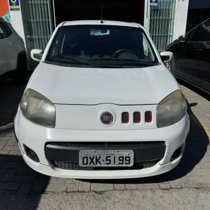 FIAT UNO 1.4 EVO SPORTING 8V FLEX 4P MANUAL FIAT UNO 1.4 EVO SPORTING 8V FLEX 4P MANUAL