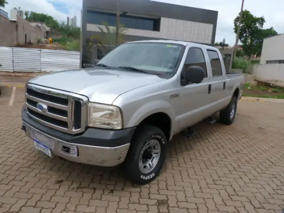 FORD F-250 3.9 XLT MAX POWER 4X4 CD DIESEL 4P MANUAL FORD F-250 3.9 XLT MAX POWER 4X4 CD DIESEL 4P MANUAL