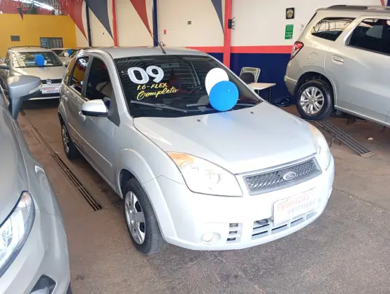 FORD FIESTA 1.6 MPI CLASS HATCH 8V FLEX 4P MANUAL