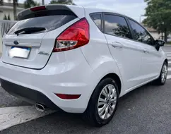 FORD FIESTA 1.5 S HATCH 16V FLEX 4P MANUAL FORD FIESTA 1.5 S HATCH 16V FLEX 4P MANUAL