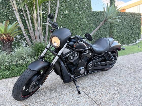 HARLEY-DAVIDSON NIGHT ROD SPECIAL 
