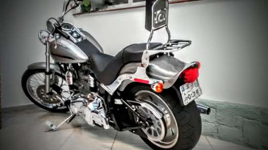 HARLEY-DAVIDSON-SOFTAIL FXST-2007