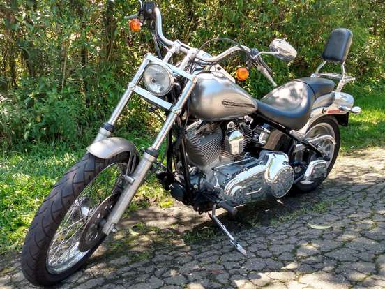 HARLEY-DAVIDSON-SOFTAIL FXST-2007