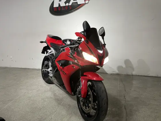 HONDA CBR 600RR 