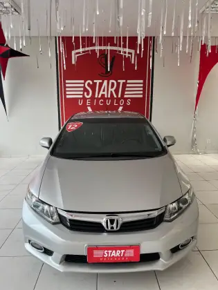 HONDA CIVIC 1.8 LXL 16V FLEX 4P MANUAL HONDA CIVIC 1.8 LXL 16V FLEX 4P MANUAL