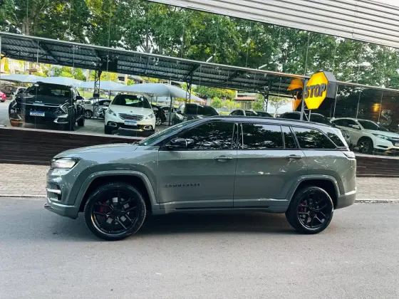 JEEP COMMANDER 2.0 HURRICANE 4 TURBO GASOLINA BLACKHAWK AT9