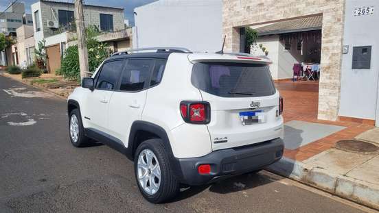 JEEP-RENEGADE-2018