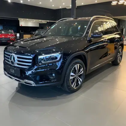 MERCEDES-BENZ GLB 220 2.0 MHEV PROGRESSIVE 4MATIC 8G-DCT