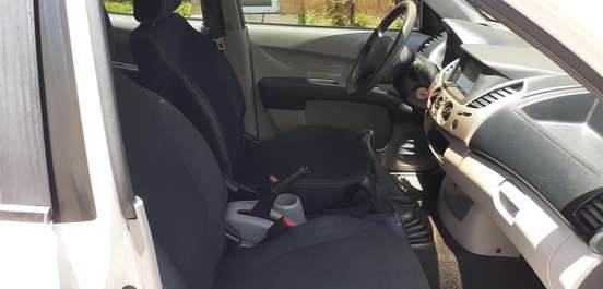 MITSUBISHI-L200 TRITON-2012