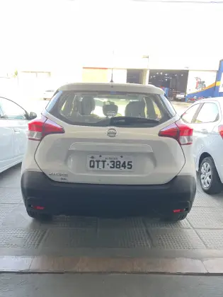 NISSAN KICKS 1.6 16V FLEXSTART S 4P MANUAL NISSAN KICKS 1.6 16V FLEXSTART S 4P MANUAL