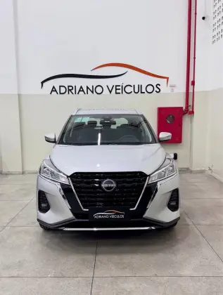 NISSAN KICKS PLAY 1.6 16V FLEXSTART ADVANCE PLUS XTRONIC NISSAN KICKS PLAY 1.6 16V FLEXSTART ADVANCE PLUS XTRONIC