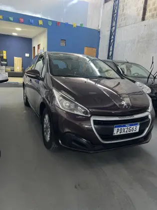 PEUGEOT 208 1.2 ACTIVE PACK 12V FLEX 4P MANUAL PEUGEOT 208 1.2 ACTIVE PACK 12V FLEX 4P MANUAL