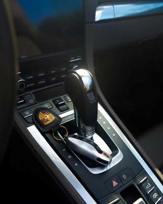 PORSCHE-718-2024