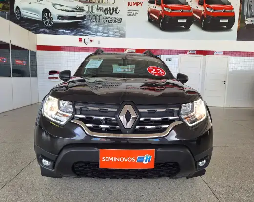 RENAULT-DUSTER-2022