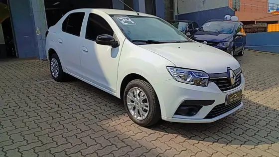 RENAULT LOGAN 1.0 12V SCE FLEX ZEN MANUAL RENAULT LOGAN 1.0 12V SCE FLEX ZEN MANUAL
