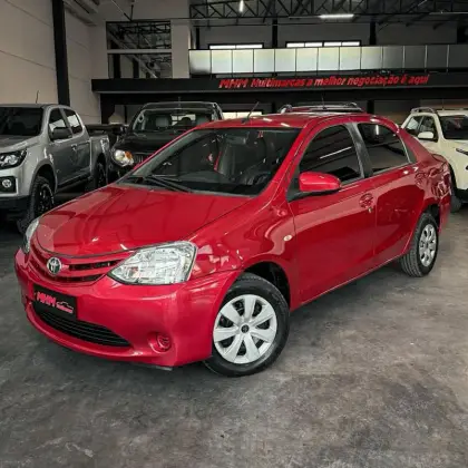 TOYOTA ETIOS 1.5 XS SEDAN 16V FLEX 4P AUTOMÁTICO TOYOTA ETIOS 1.5 XS SEDAN 16V FLEX 4P AUTOMÁTICO