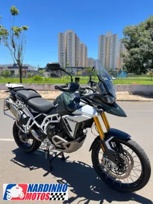 TRIUMPH TIGER 900 RALLY 