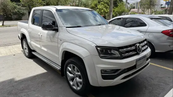 VOLKSWAGEN AMAROK 3.0 V6 TDI DIESEL HIGHLINE CD 4MOTION AUTOMÁTICO