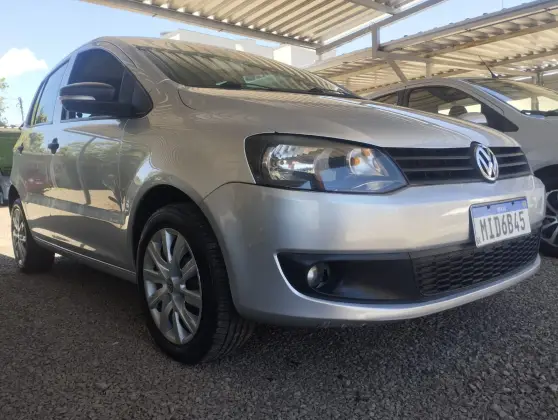 VOLKSWAGEN FOX 1.6 MI 8V FLEX 4P AUTOMATIZADO VOLKSWAGEN FOX 1.6 MI 8V FLEX 4P AUTOMATIZADO
